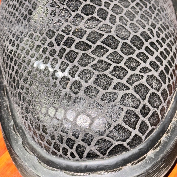 Dr. Martens 1460W Hi Shine Snake Combat Boots in Black - Women’s Size 11 - Picture 3 of 10